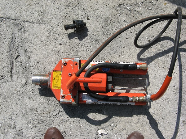 Jacks & Pumps